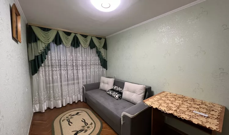 Продается 3 комнатная квартира 70м2 с АВТОНОМКОЙ в Житомире.