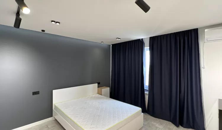 Продається 1 кімнатна квартира в Центрі з сучасним ремонтом в Житомирі