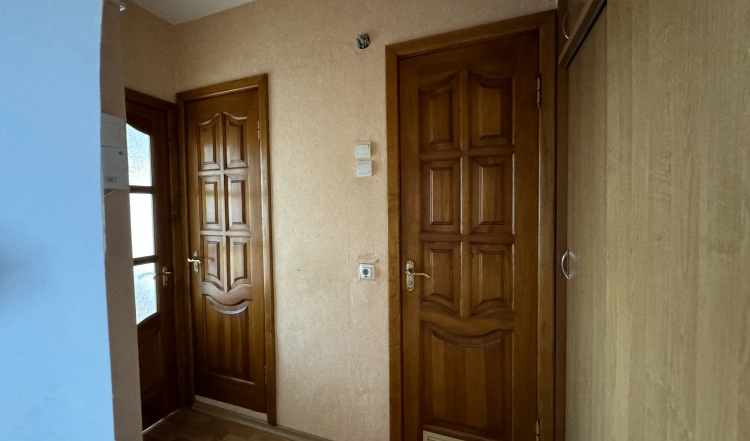 Продається ПРОСТОРА 4-кімнатна квартира 80 м2 з АВТОНОМНИМ ОПАЛЕННЯМ в Житомирі