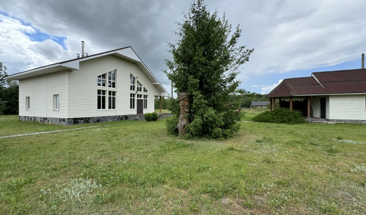 Продаж МИСЛИВСЬКОГО будинку 143м2 з ділянкою на 1.5 га в передмісті Житомира