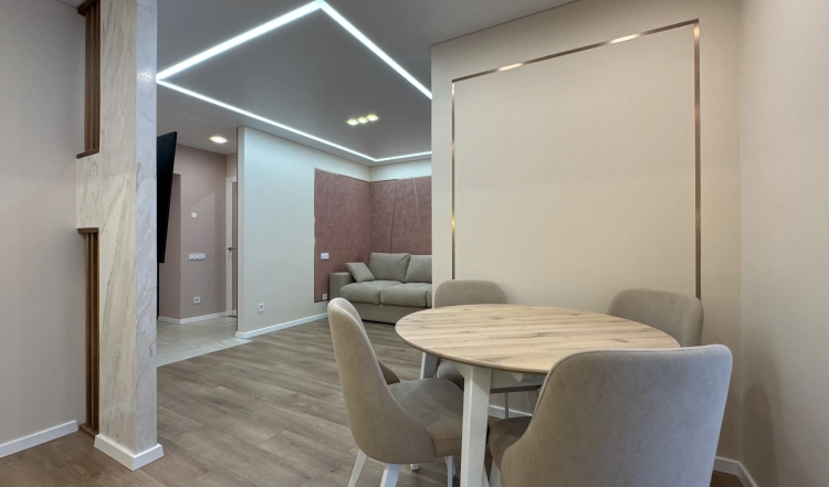 Продаж VIP квартири в ЖК Домбровський
