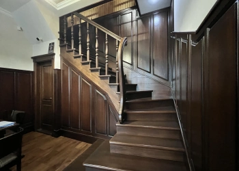 Продаж фасадного офісного приміщення 120 м2 в центрі Житомира