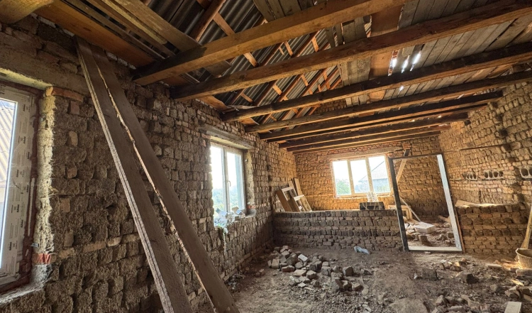 Продаж НОВОГО будинку в предмісті Мукачево