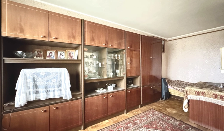 Продаж 1кімнатної на Проспекті Миру