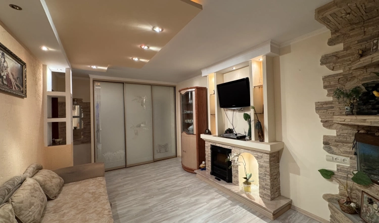 Продаж 2 кімнатної квартири в самому центрі Житомира