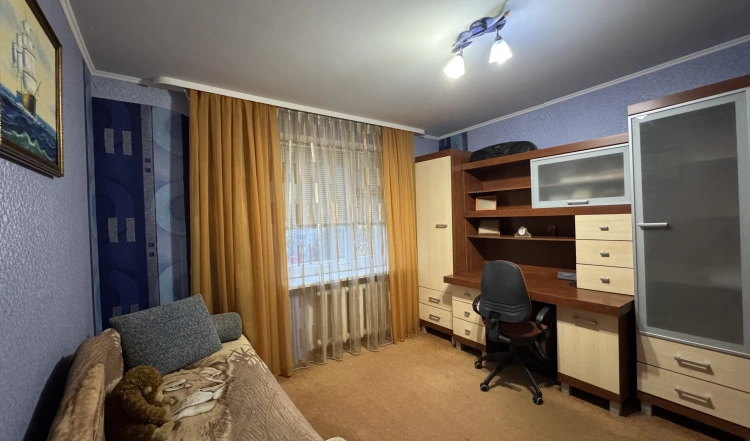 Продаж 2 кімнатної квартири в самому центрі Житомира