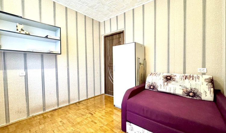Продаж ОГЛЯДОВОЇ квартири в районі Корбутівки, Житомир