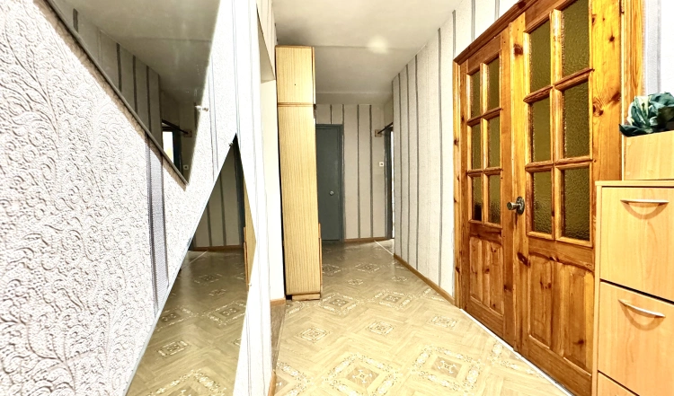 Продаж ОГЛЯДОВОЇ квартири в районі Корбутівки, Житомир