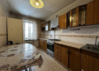 Продаж 3-кімнатної квартири в районі ТРЦ «Глобал» в Житомирі