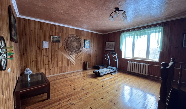 Продаж цегляного 2 поверхового будинку в Житомирі, район монастиря!
