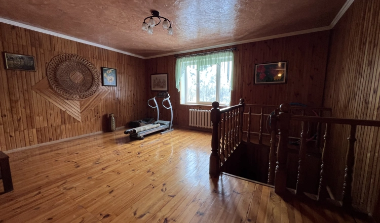 Продаж цегляного 2 поверхового будинку в Житомирі, район монастиря!