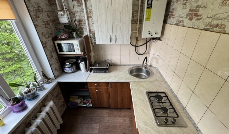 Продаж 1-но кімнатної квартири в центрі міста Житомир по вул. Небесної Сотні