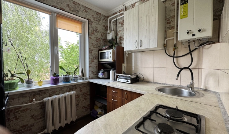 Продаж 1-но кімнатної квартири в центрі міста Житомир по вул. Небесної Сотні
