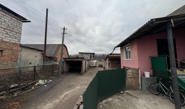 Продаж будинку зі зручностями, Житомирський район.