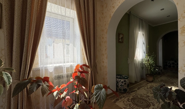 Продаж будинку зі зручностями поблизу Житомира!