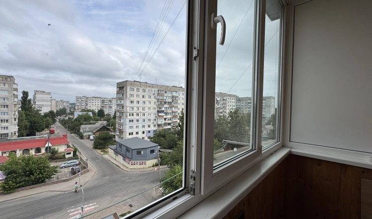 Продаж 2-кімнатної квартири 49 м² на Крошні в Житомирі – меблі та техніка | EXCLUSIVE