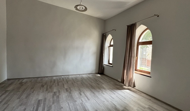 Продаж двох квартир за ціною однієї у центрі Житомира | 55 м² + 90 м² | Район Бульвару