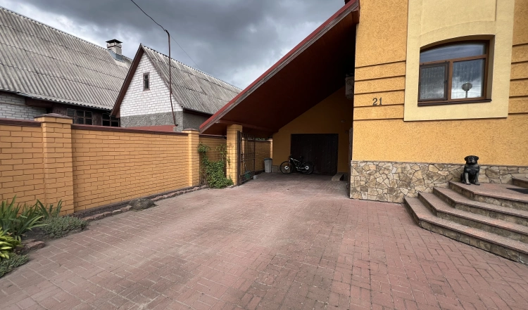 Продаж ексклюзивного будинку преміум класу в Житомирі!