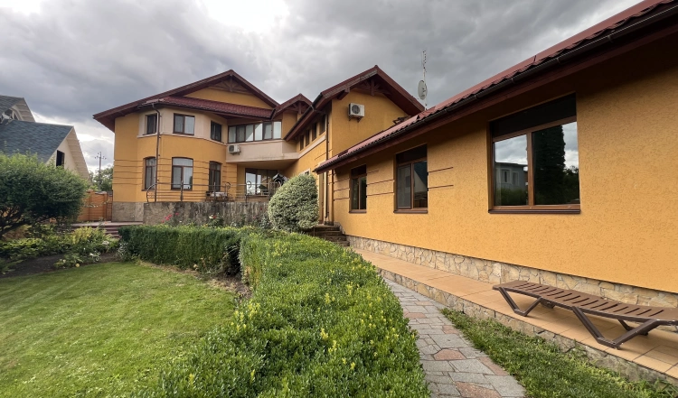 Продаж ексклюзивного будинку преміум класу в Житомирі!