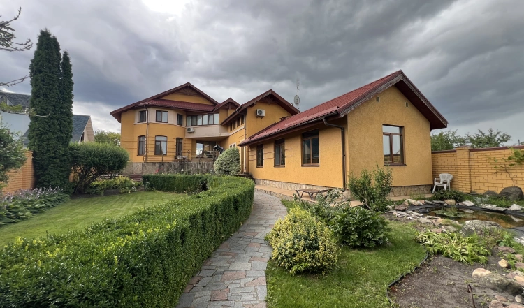 Продаж ексклюзивного будинку преміум класу в Житомирі!