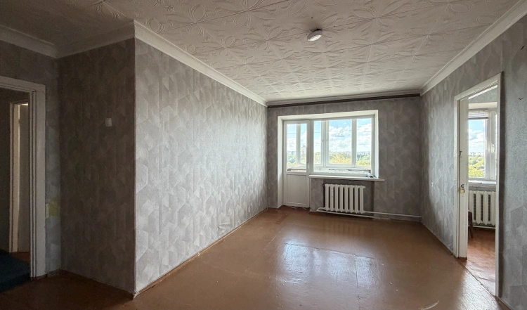 Продаж 3-х кімнатної квартири на Польовій