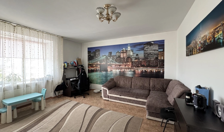 Продаж 2 кімнатної квартири в цегляному будинку,м.Житомир.